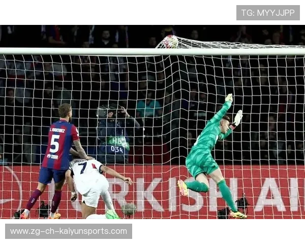 巴萨连遭打击!欧冠前景一片黯淡 巴萨连遭打击!欧冠前景一片黯淡